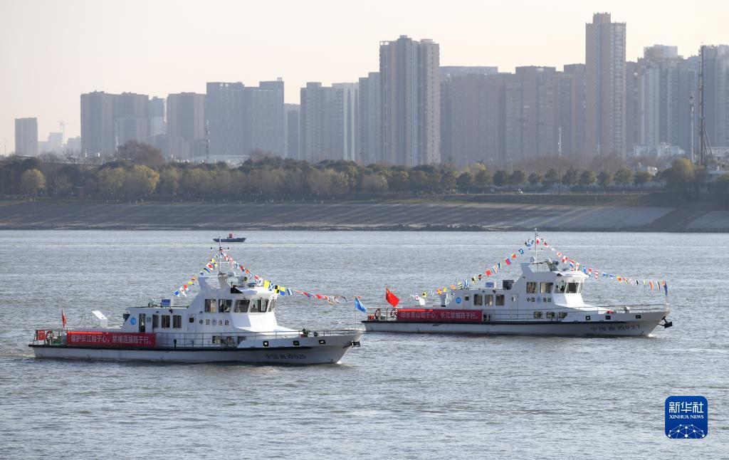 新思想引领新征程·时代答卷丨一江碧水奔流 一派新貌展现——习近平总书记谋划推动长江经济带发展谱写新篇章